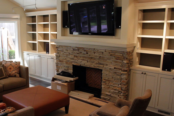 Fireplace Mantel with Flat Screen